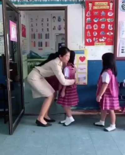 Teacher lets her student choose the greeting they prefer that day