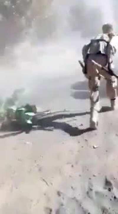 Because my previous video of BH fighter surrounded was removed by the moderators, here another one &quot;no violent&quot;, this time chadian army fighting Boko Haram in Lake Chad region. April 2020.