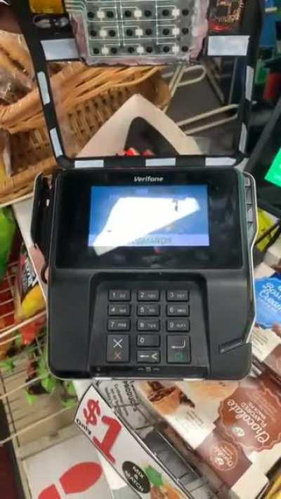 Finding a scamming Card Shimmer at gas station