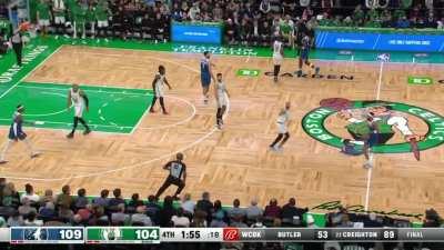 [Highlight] Pivotal offensive foul call against NAW in crunch time vs Boston.