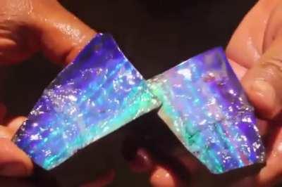 Stunning opal reveal