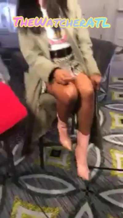 Cari Champion Instagram Live Uncrossing And Crossing Her Legs.