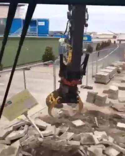 Stacking Slabs With A Crane