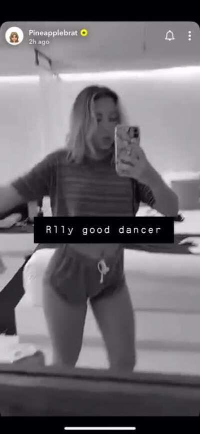 Vid of her dancing