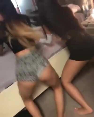 Holy fuck I love these two Asian girls