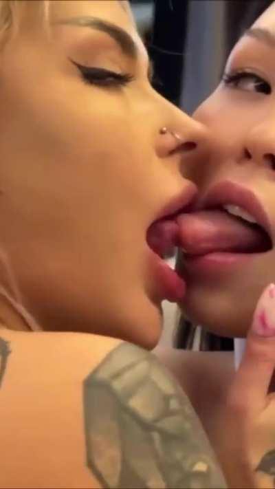 Tongue kissing compilation 