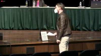 Awesome Public School Teacher Slams Board Of Education In Intense Resignation Speech