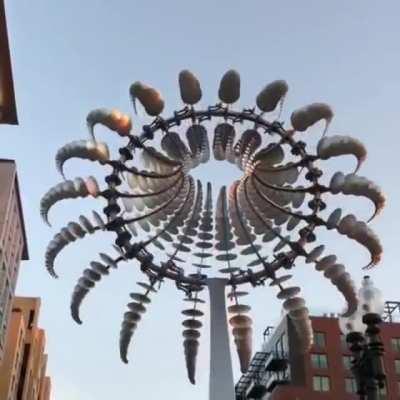 Mesmerising wind-powered kinetic sculpture