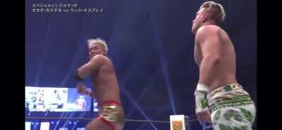 Red Shoes thinks on his feet, avoids botching beautiful spot at Wrestle Kingdom