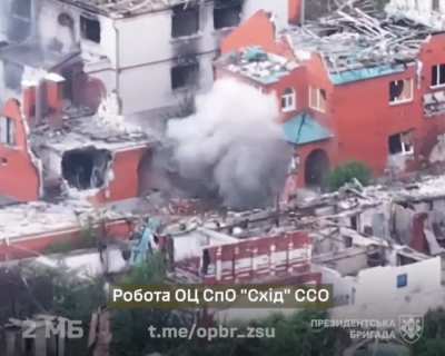 Ukrainian Sep. Presidential Brigade's 2nd Mechanized Battalion pursued Russian soldiers in houses and around ruins of residential areas using FPV strike drones