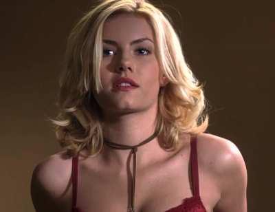 Elisha Cuthbert iconic plot in The Girl next door (2004)