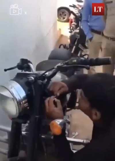 Thief shows how he steals Royal Enfield motorcycles in less than 60 seconds