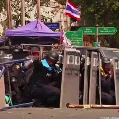 Policeman loses foot in Thailand protest