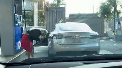 There was once a blond who owned a Tesla. The rest of the story goes like this....