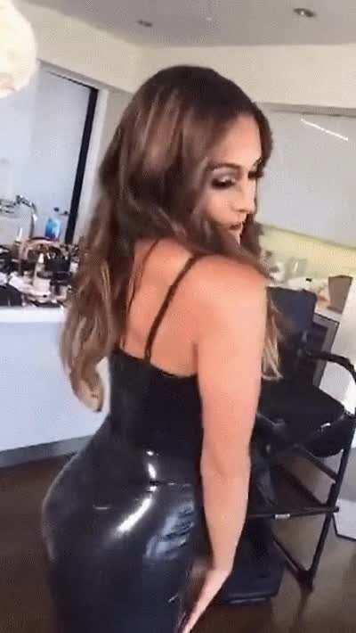 Nikki in Latex outfit