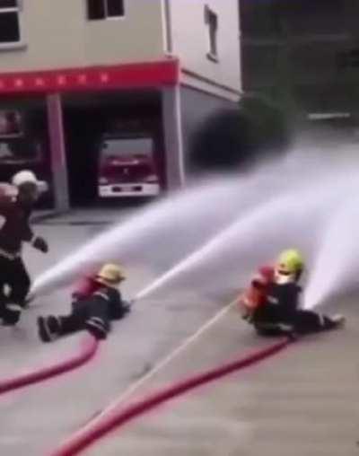 WCGW extinguishing fire