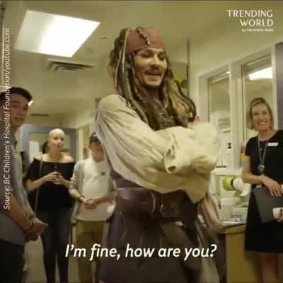 Johnny Depp sails into Vancouver to visit patients at British Columbia Children's Hospital, as the legendary Jack Sparrow of course â¤ï¸