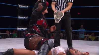 Havok destroys Gail Kim 