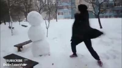 How to fight a snowman