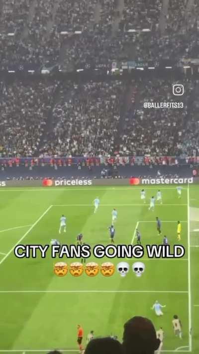 Hi, oil 115 city fan here. Why people always say we have no fans?? 😤😤 Look at this lovely atmosphere 😎💪, Love this city 💙💙