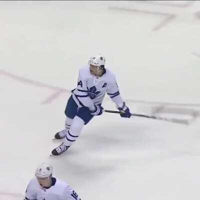 The stick pass to his teammate