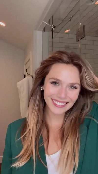 Elizabeth Olsen is so cute