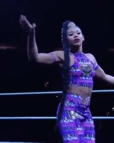 Bianca Belair butt slap