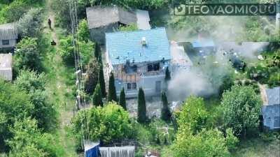 Ukrainian soldiers smoke out russian soldiers who have been surrounded in Hlyboke, Kharkiv. May 2024.