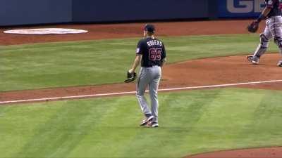 Jarren Duran tries to run on Patrick Bailey, gets a face full of glove for  his efforts : r/baseball