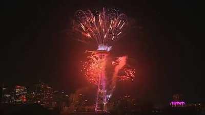 Seattle NYE firework show features music from Halo