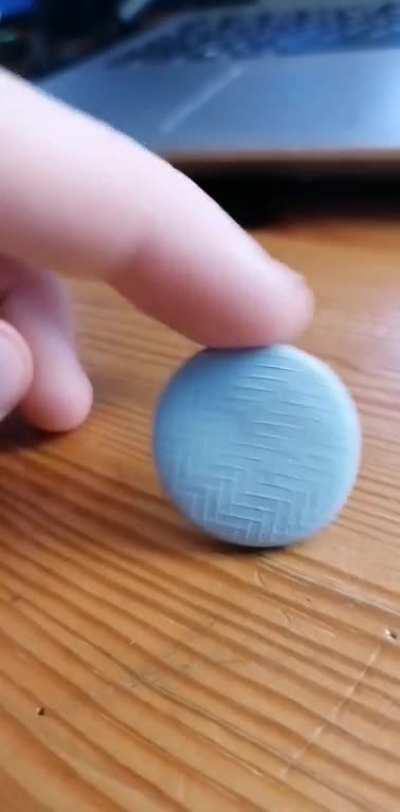 How the shadows on this bit of blue tack changes