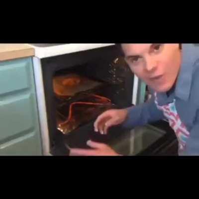 to revolutionize oven mitts