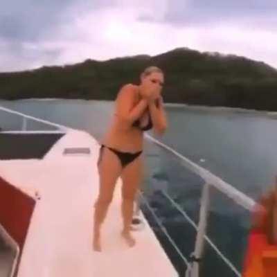 WCGW if i jump in the water.