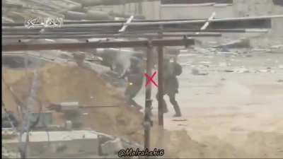 Compilation of Hamas sniping Israeli soldiers