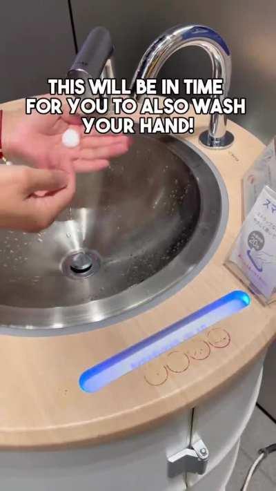 Public hand washer w/phone UV cleaner