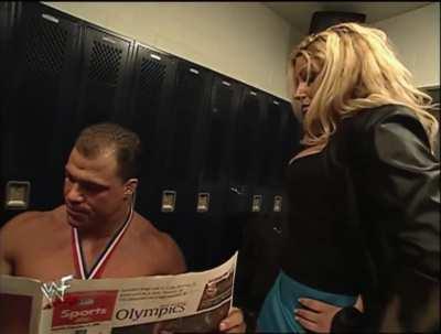 Kurt Angle was absolutely incredible in both the comedic aspect and serious / intense aspect of wrestling, truly one of a kind. Here’s his reaction to Trish trying to flirt with him 😂  
