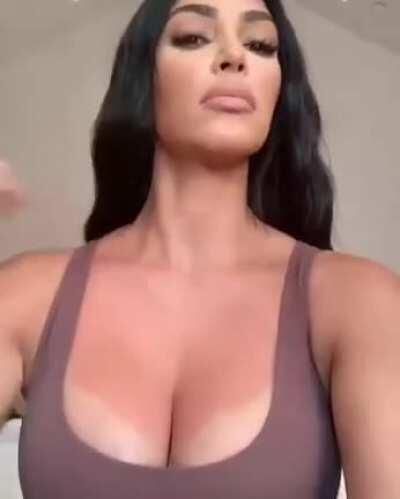 Huge Tits