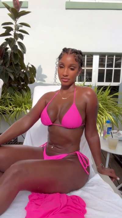 Bernice Burgos 