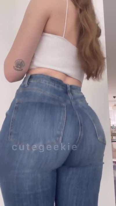 It even jiggles in jeans…