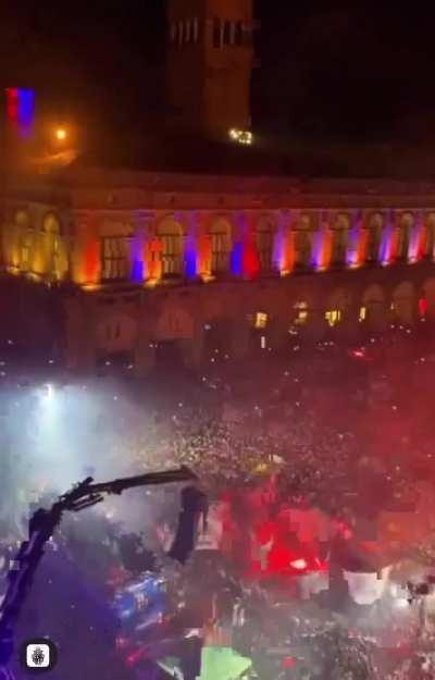 Bologna celebrating Champions League qualification in Piazza Maggiore