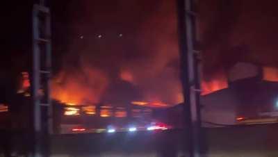 China Mall Springfield in flames