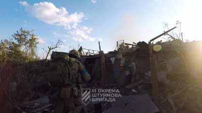 GoPro Footage: Ukrainian Soldiers from the 3rd Assault Brigade Clearing Out Russian Remnants in the Destroyed Village of Andriivka