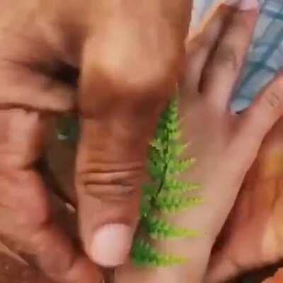 Instant leaf tattoo