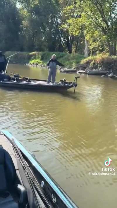 Fishing spot freak out 