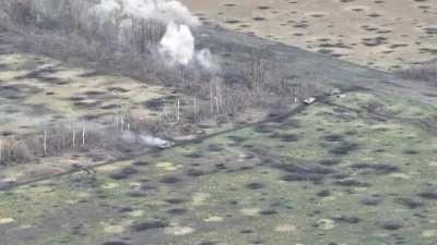 Ukrainian ambush on Russian column. (Date and lokation unknown)