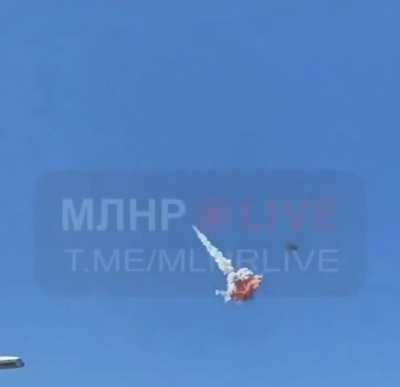 A video of a French  SCALP-EG cruise missile being intercepted by Russian Air Defense in Luhansk, at the same time a target was successfully hit by other French SCALP-EG cruise missiles