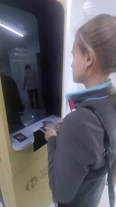 Issuing a bank card in 60 seconds in Kazakhstan