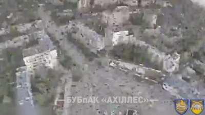 On 'Victory Day', a Ukrainian FPV drone flew into the Soviet star in occupied Donetsk
