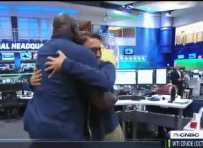 Today Shaq came to my newsroom and spontaneously gave me a hug on live TV