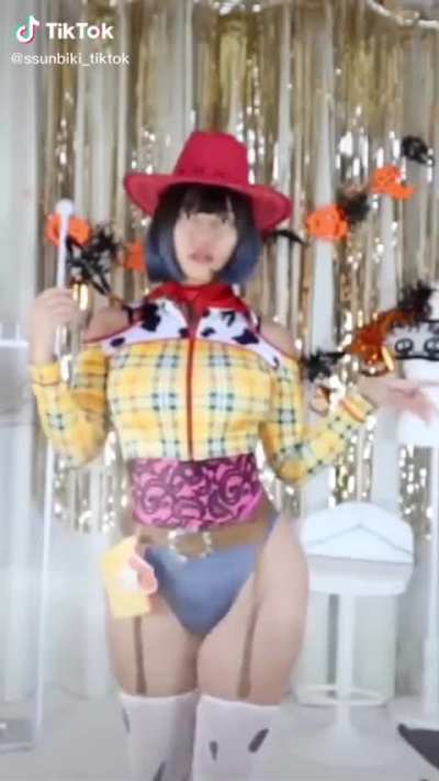 Cowgirl Biki 